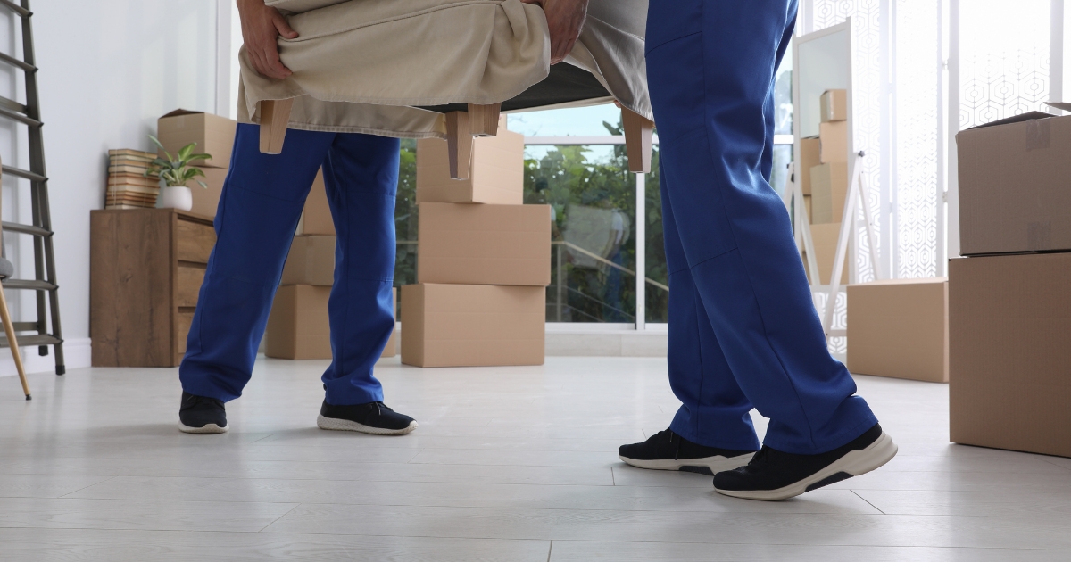 movers work hand in hand to keep your belongings safe movers work hand in hand to keep your belongings safe