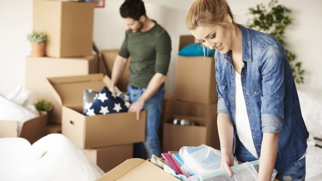 Packing Services to Kempsey